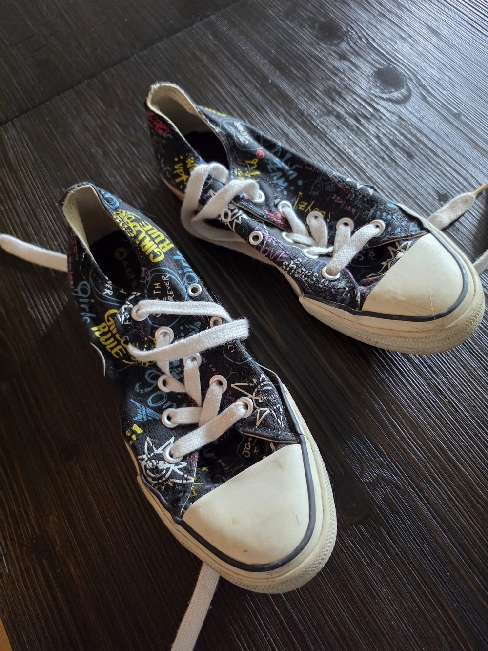 Airwalk Printed Low Top Sneakers Black & White